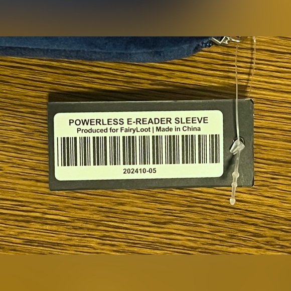 Fairyloot Powerless E-Reader Sleeve NWT - Picture 3 of 3